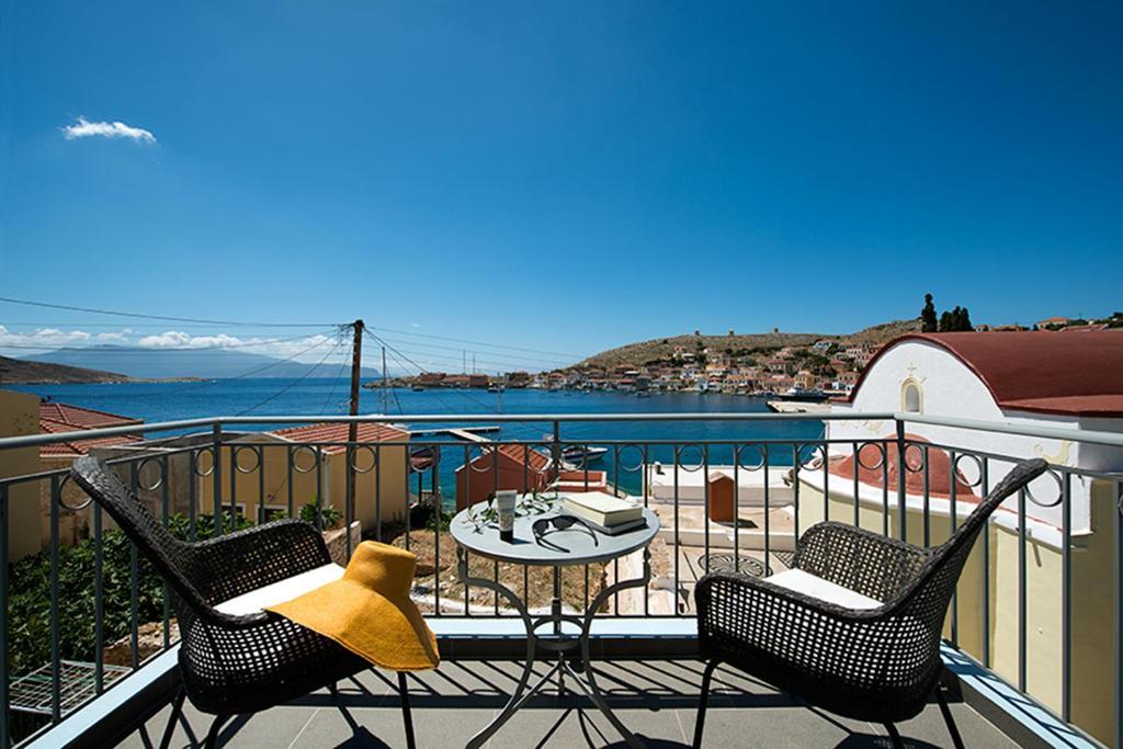 Villa Kalypso Chalki Town Room photo